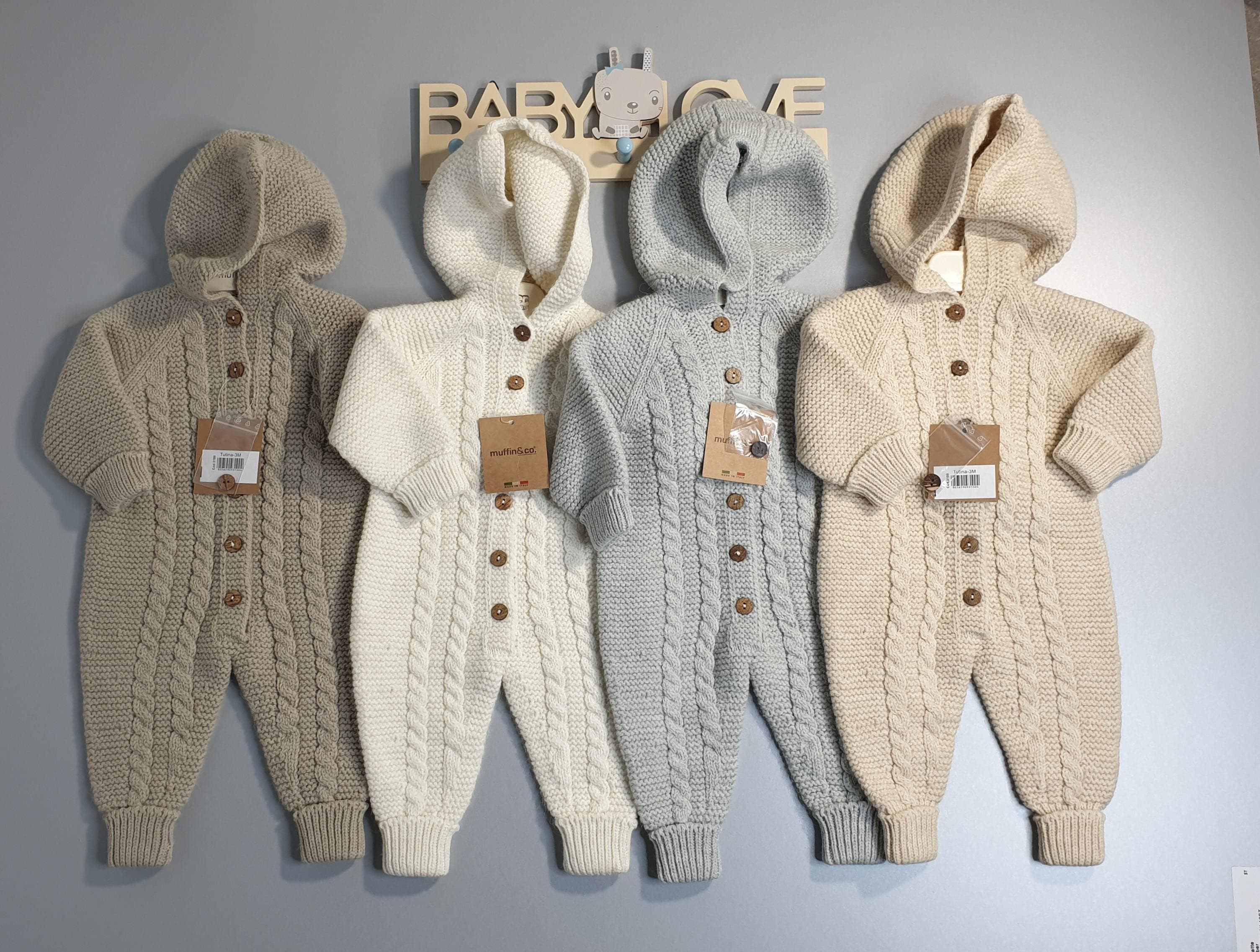 Muffinandco- Strick-Overall-Spring Overall mit Kapuze-3100.