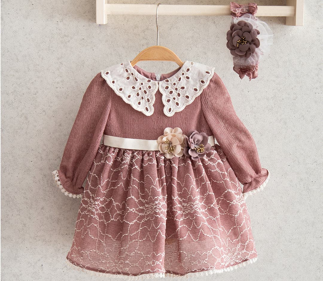 Kleid mit Blumengürtel und Stirnband-3569 | muffin&co