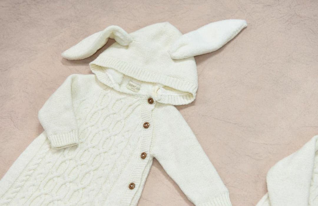 Nipper-Strick-Overall mit Kapuze-Hasenohren-6635 muffinandco.