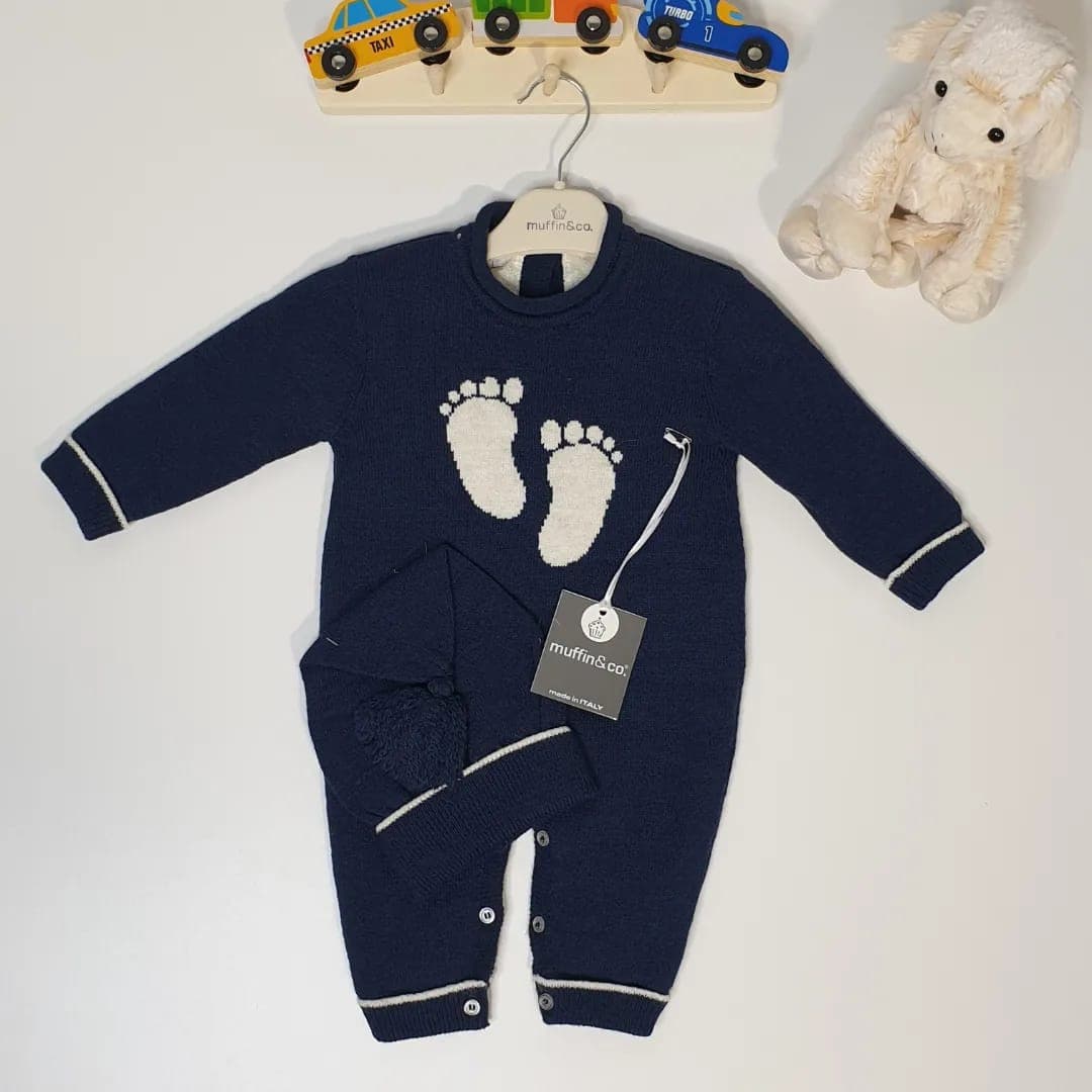 Baby-Muffin- Strick-Overall Mit Mütze - muffinandco