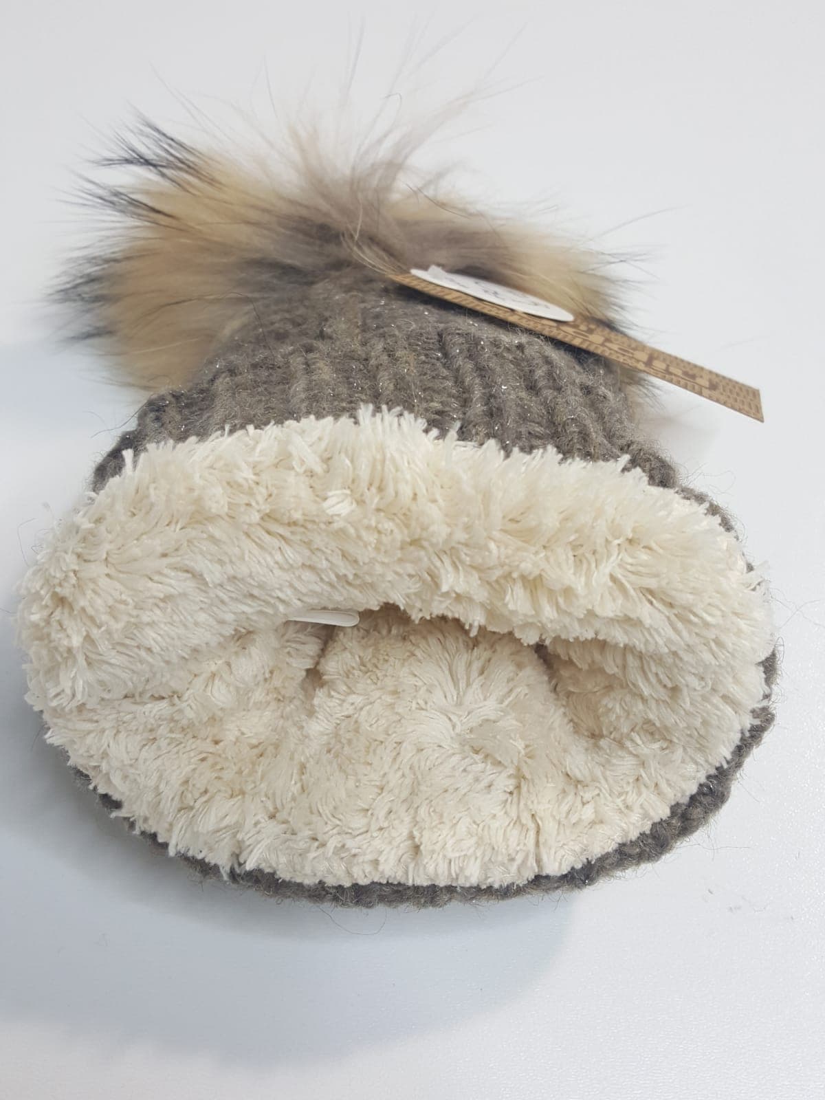 Nipper mütze mit pom pom-6715-Braun muffinandco.