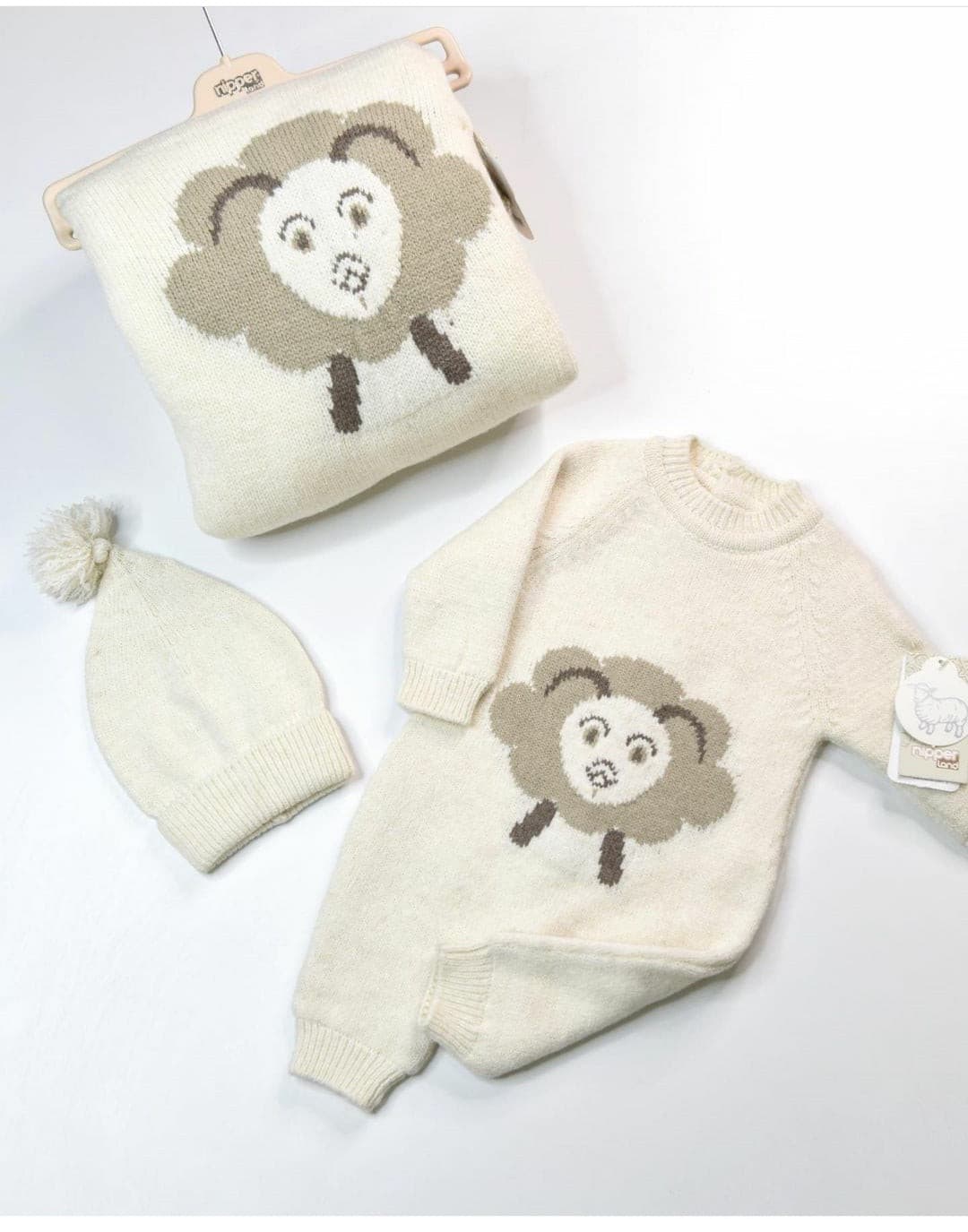 Baby Set-Babydecke-Strickoverall mit Mütze - muffinandco